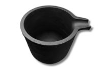 Spout foundry crucible for resistance furnaces